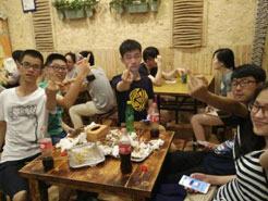 公安烧烤加盟,学烧烤技术,开烧烤店多少钱疯狂烤翅加盟